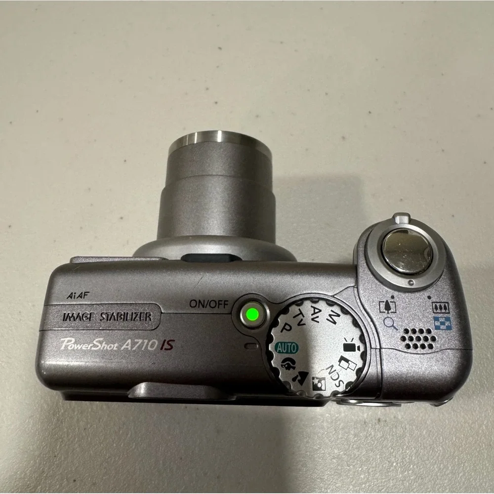 Canon PowerShot A710 IS 7.1MP Digital Camera 6x Zoom Silver Tested
